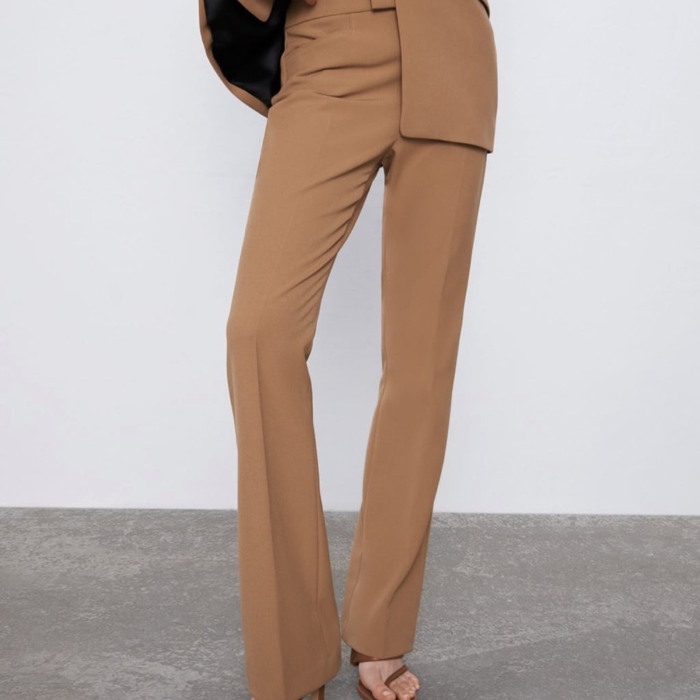 Size XL Zara women’s Camel color flare trouser.